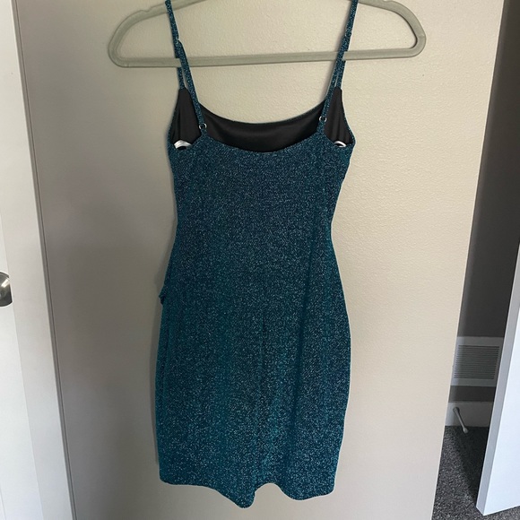 Lulu’s blue sparkly dress - Picture 5 of 6